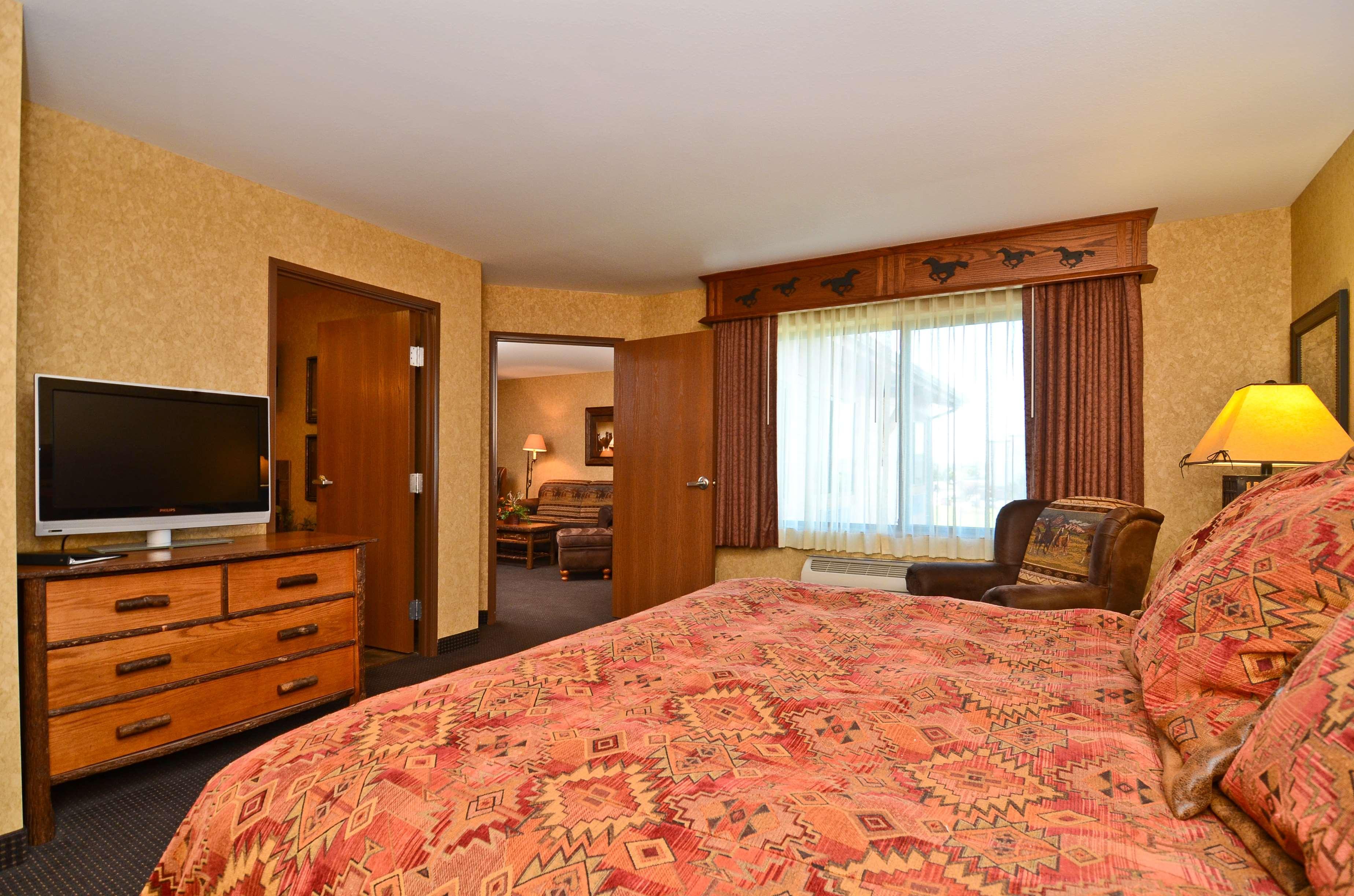 Best Western Plus Kelly Inn And Suites Fargo Room photo